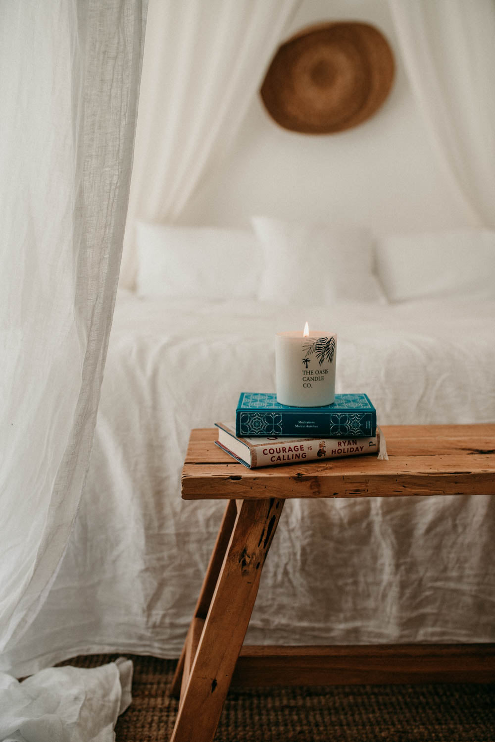 Tuberose and Jasmine candles dubai from home fragrance brand, The Oasis Candle Co